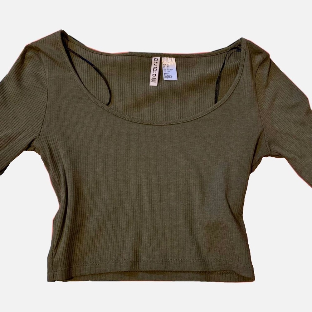 Green Longsleeve Cropped Top